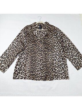 Womens H&M Animal Print XXL Soft Satin Button Down Blouse Relaxed Fit Loungewear